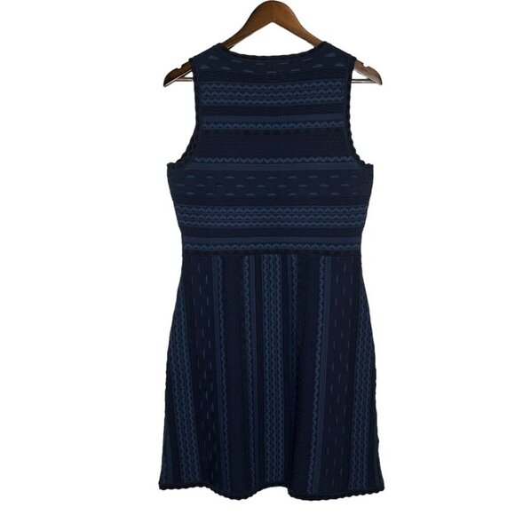 Ann Taylor NWT Blue and Black Texture Stitch Flare Dress Size‎ Medium - Picture 2 of 10